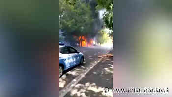 I terribili istanti dopo l'esplosione del camper in cui è morta una donna - MilanoToday.it
