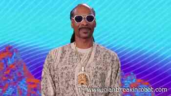 How Old Is Snoop Dogg? The Rapper Turned Entrepreneur's Age And Net Worth Is Shocking - Giant Freakin Robot