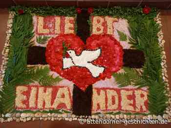 Ehrenamt bringt Fronleichnam-Tradition ins Seniorenhaus St. Liborius • Attendorner Geschichten - Attendorn News - Attendorner Geschichten