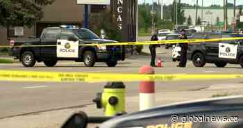 Traffic disrupted on Edmonton Trail as police respond to shooting in northeast Calgary