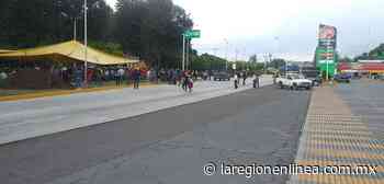 #Zitácuaro | Comuneros mantienen bloqueo en la carretera Zitacuaro-Toluca - Informativo La Región