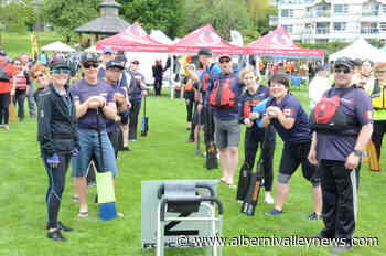 13 Vancouver Island teams go 'Paddles Up!' at Comox Dragon Boat Festival – Port Alberni Valley News - Alberni Valley News