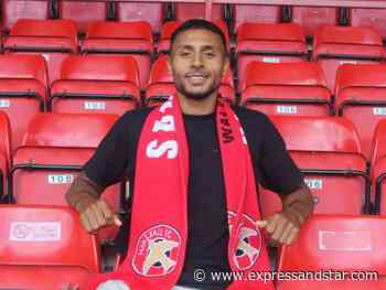 Walsall snap up former Bolton man Brandon Comley - Express & Star