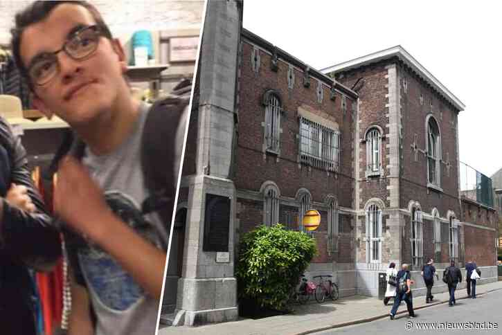 Familie van opgesloten jongeman met autisme eist dwangsom van 10.000 euro “per dag dat hij nog in gevangenis zit”