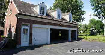 Homeowners win dispute with town over whether century-old Amherst mansion is 'historic' landmark - Buffalo News