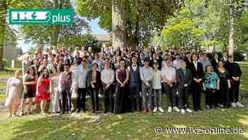 Gesamtschule Iserlohn verabschiedet Zehntklässler - IKZ News