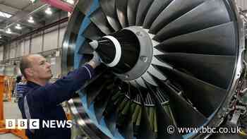 Rolls Royce to give staff £2,000 living-cost bonus