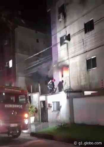 VÍDEO: Apartamento pega fogo em Castanhal, no Pará - Globo.com