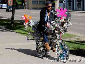 Edmonton weather: Warm and sunny morning, chance of showers late this afternoon