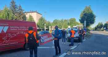 Klima-Aktivisten blockieren B37 - Heidelberg - DIE RHEINPFALZ - Rheinpfalz.de