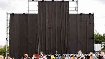 Umstrittenes Banner auf documenta abgebaut