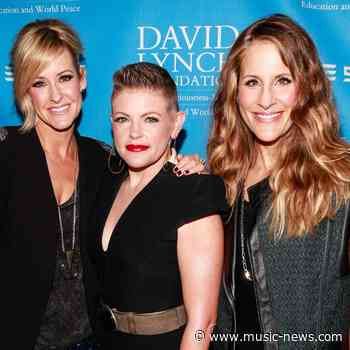 The Chicks postpone tour dates due to Natalie Maines' vocal issues