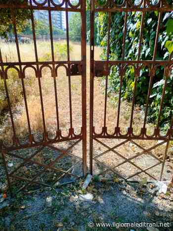 Cancello aperto e stoppie altissime: Trani, Villa Telesio chiede aiuto - ilgiornaleditrani - Radio Bombo