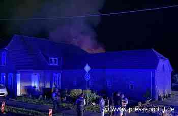 FW Alpen: Gartenhütte in Vollbrand