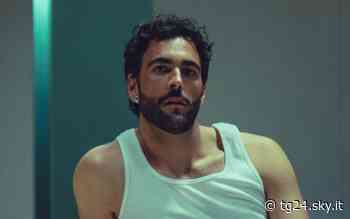 Marco Mengoni, annuncia gli special guest del concerto all'Olimpico - Sky Tg24