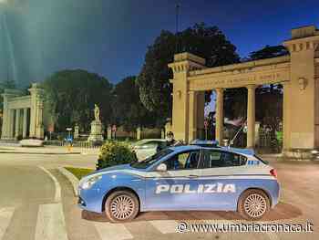 Foligno, girovaga ubriaco: la Polizia lo riaffidano alla madre - Il quotidiano che racconta l'Umbria - Umbria Cronaca