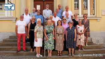 Apolda: Nach 50 Jahren Wiedersehen mit Klassenkameraden, Freunden und der Jugendliebe - Thüringische Landeszeitung