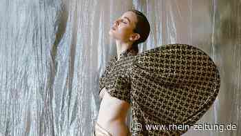 „Der Teufel steckt im Detail“: Designstudenten machen Mode im Stil von Mainzer Kirchengewändern - Rhein-Zeitung