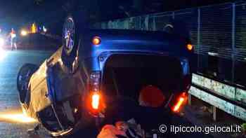 Trieste, perde il controllo della Fiesta e si ribalta nei pressi del bivio di Miramare - Il Piccolo