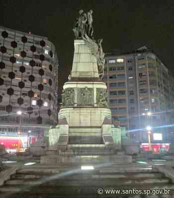 Monumento aos Andradas ganha nova iluminação na Praça Independência em Santos - santos.sp.gov.br