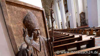 Ex-Papst Benedikt verklagt: Landgericht Traunstein soll entscheiden