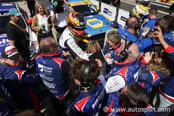 BTCC Oulton Park: Ingram beats Sutton in Race 2 for Oulton double - Autosport