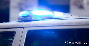 Wagen getakeld na botsing | Mol | hln.be - Het Laatste Nieuws