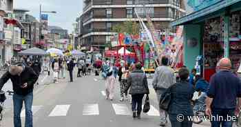 Braderie veroorzaakt verkeershinder in het Centrum | Mol | hln.be - Het Laatste Nieuws