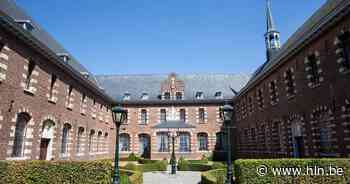 Borgloon viert Midzomernachtfeest in tuin van Klooster Nieuwland - Het Laatste Nieuws