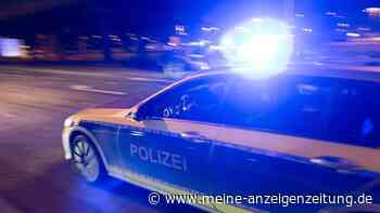 Polizeieinsatz am Jungfernstieg: Mädchen sticht auf Mann ein