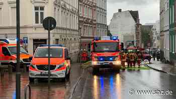 Flensburg: Feuerwehr rettet sieben Menschen aus Haus in der Harrisleer Straße - shz.de