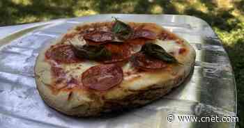 Review: Solo Stove Brings 'Brick Oven' Pizza to Your Backyard     - CNET