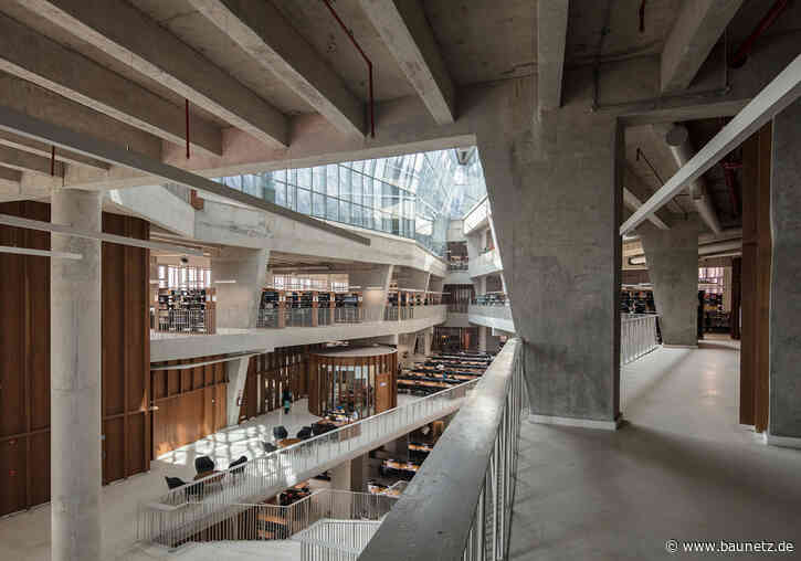 Studieren hinter rotem Sandstein - Lernzentrum von McCullough Mulvin Architects in Patiala