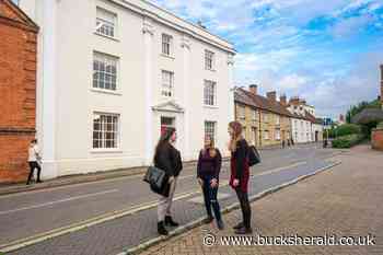 University of Buckingham in the top 10 for graduate prospects - Bucks Herald