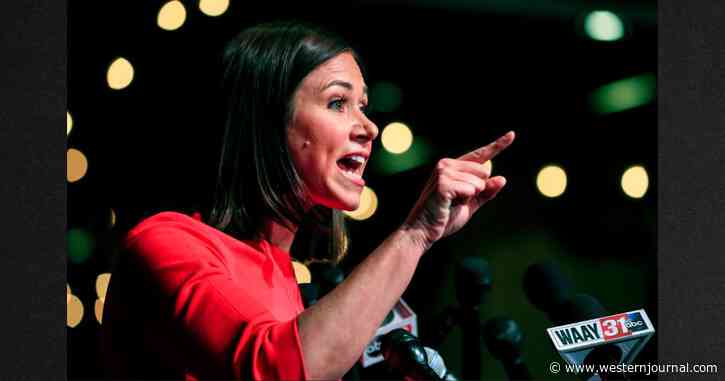 Trump-Endorsed Newcomer Crushes Longtime Congressman Mo Brooks in Key Senate Race