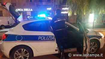 Albenga, rubata la bandiera del Comune - La Stampa