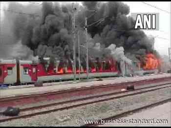 Agnipath protests reach Assam, Northeast Frontier Railway cancels trains - Business Standard