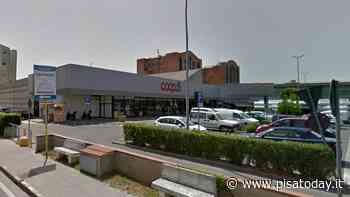 Rubano due bottiglie di alcolici al supermercato: denunciate - PisaToday