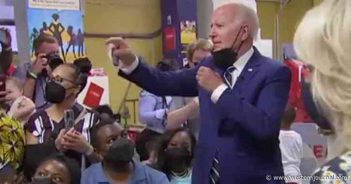 Biden Points and Says 'That Guy' Is the CDC Director, But There's One Major Problem