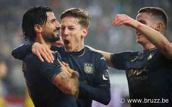 Anderlecht oefent kort voor competitiestart tegen Lyon - BRUZZ