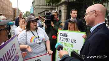 Childcare providers, parents in protest over funding issues - RTE.ie