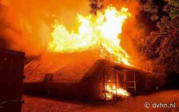 Woonboerderij in Biessum gaat in vlammen op als jongeren vuurwerk in container vol riet gooien: 'Taakstraffen komen met beste wil van de wereld mijn mond niet uit' - Dagblad van het Noorden