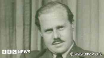 Buckinghamshire WW2 navigator remembered at exhibition