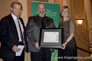 Bowls of Hope founder Mike Csoka recognized with Order of Chilliwack – Chilliwack Progress - Chilliwack Progress