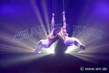 Spektakuläre Laser-Show und Wasserfontänen