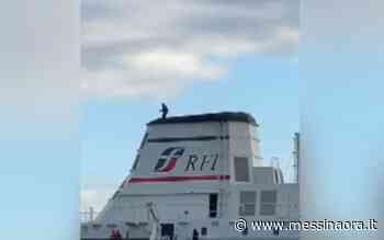 Stretto di Messina: personale di assistenza di Trenitalia a bordo delle navi traghetto - MessinaOra.it - Messina Ora