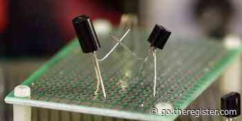 Bipolar transistors made from organic materials for the first time