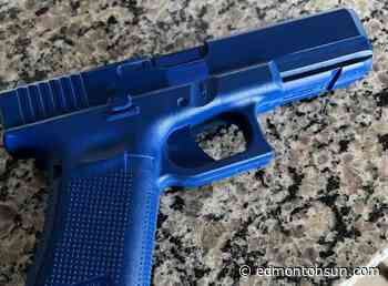 Edmonton police uniform, handcuffs and replica gun stolen: St. Albert RCMP - Edmonton Sun