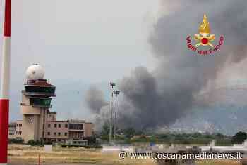In fiamme i campi fra aeroporto ed autostrada - Toscana Media News