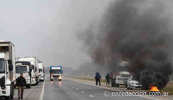 Falta gasoil y hay protestas de camioneros en Tucumán, Buenos Aires y Santa Fe - Enredacción